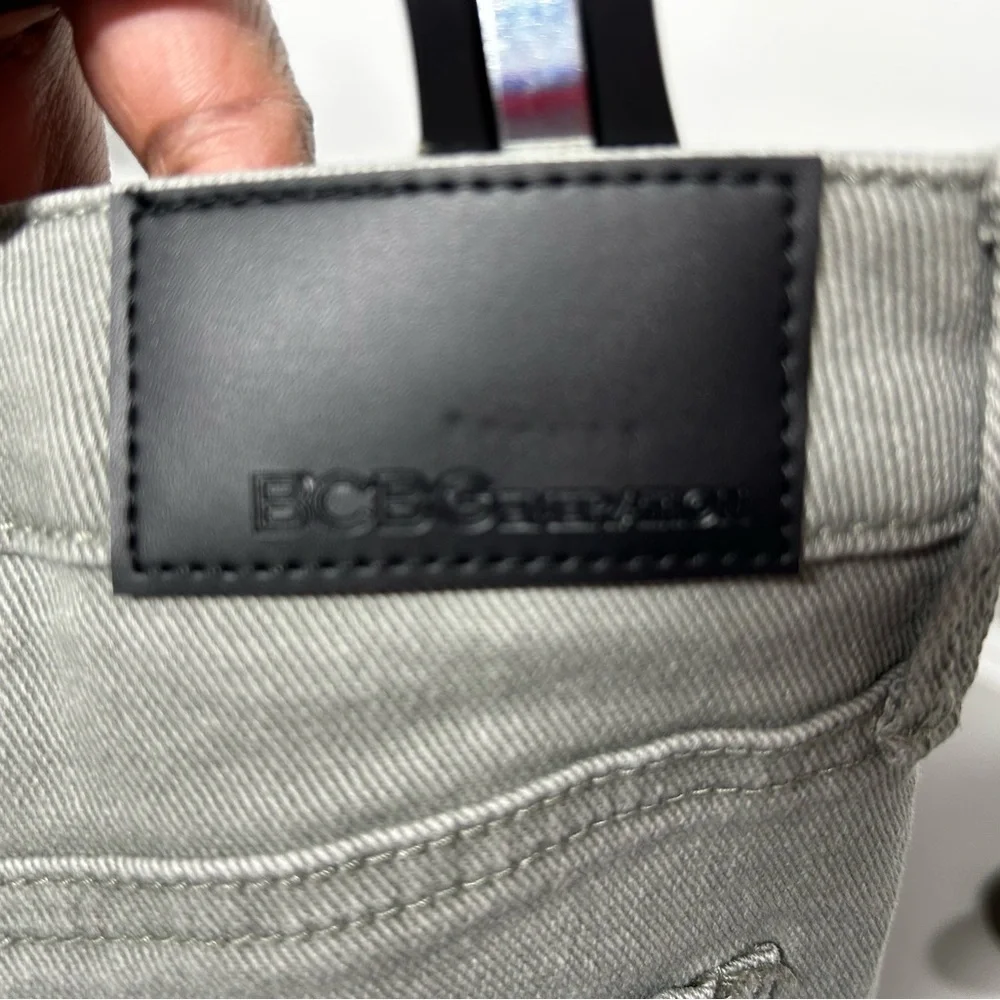 BCBG Gray‎ Pleated Trouser Shorts